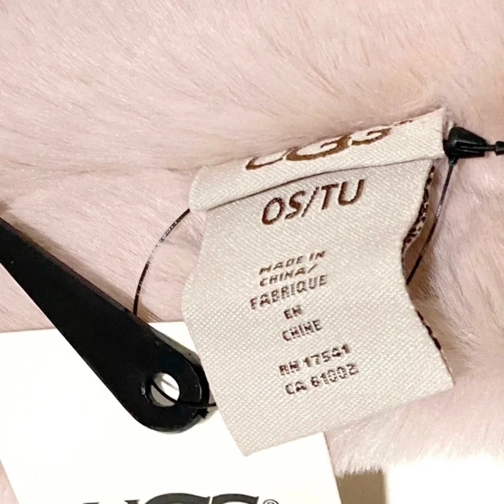 UGG Women’s Pink Faux Fur Headband NWT